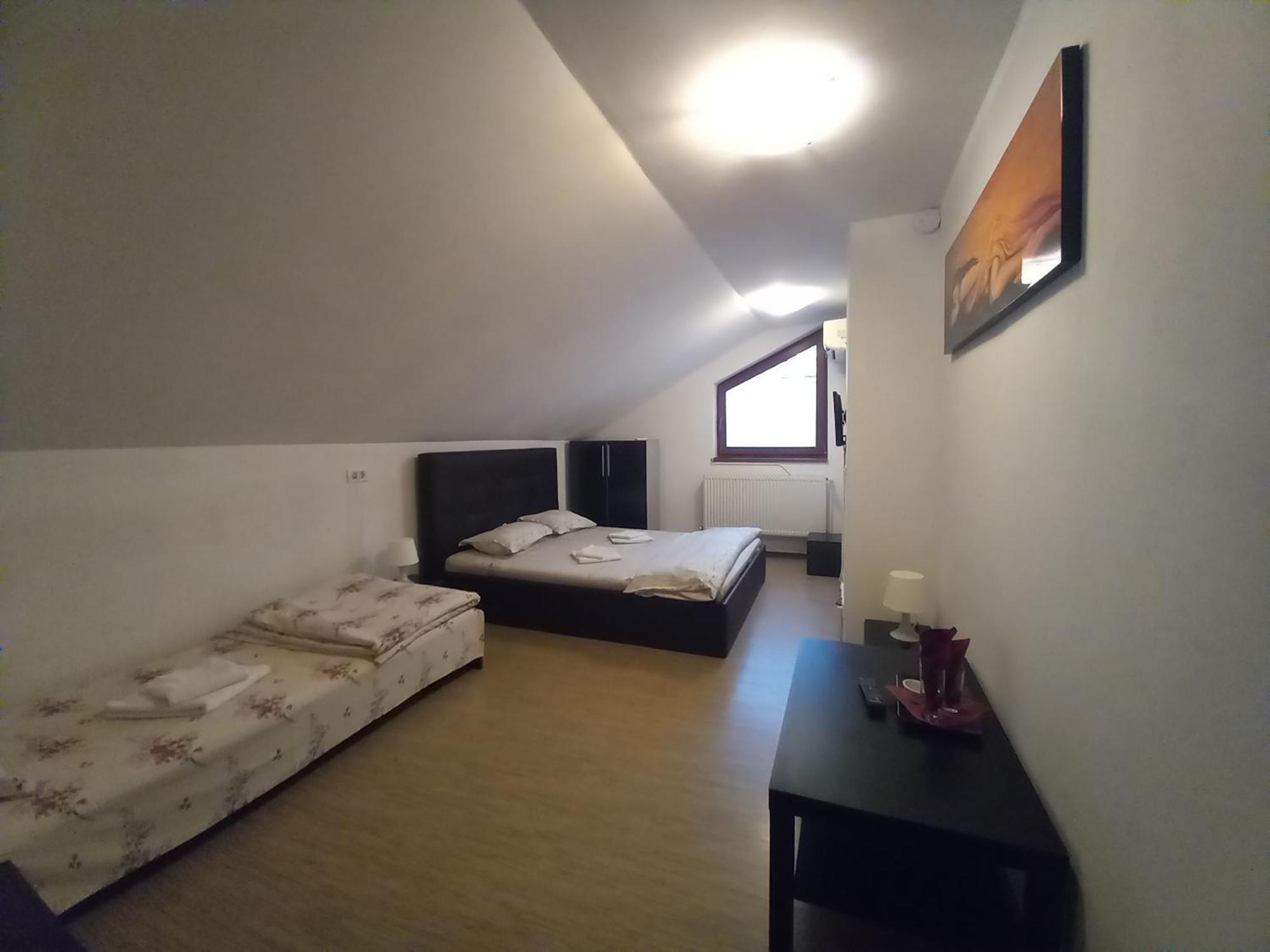 Villa Zorba 부쿠레슈티 객실 사진